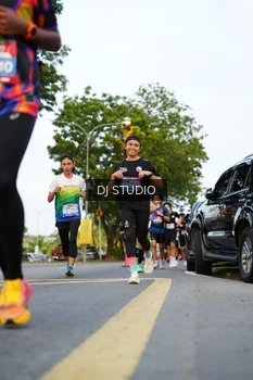 Runner Photo 4198926