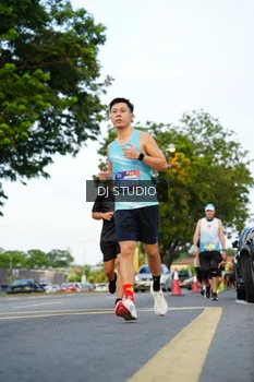 Runner Photo 4198977