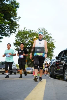 Runner Photo 4199000