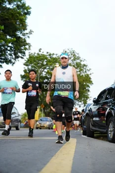 Runner Photo 4199001