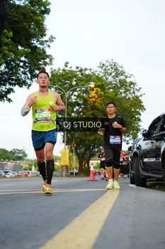 Runner Photo 4199031