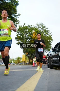 Runner Photo 4199036