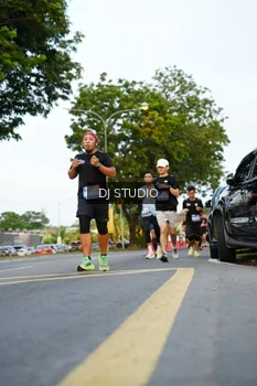Runner Photo 4199049