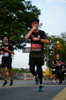Runner Photo 4199058