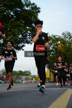 Runner Photo 4199059