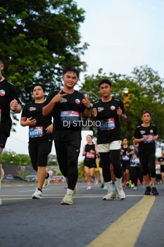 Runner Photo 4199065