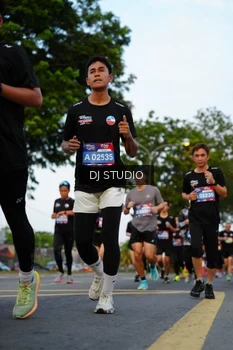 Runner Photo 4199071