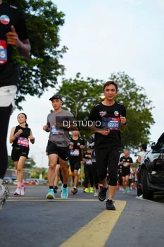 Runner Photo 4199073