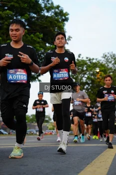 Runner Photo 4199078