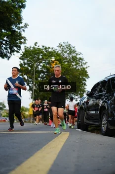 Runner Photo 4199087