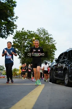 Runner Photo 4199089