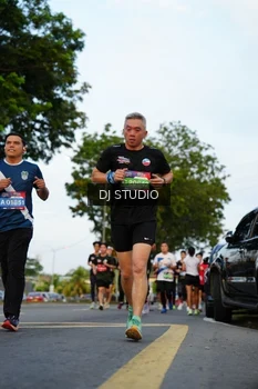 Runner Photo 4199096