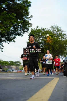 Runner Photo 4199115