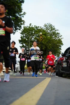 Runner Photo 4199118