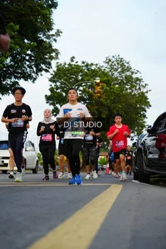 Runner Photo 4199119