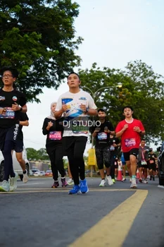 Runner Photo 4199130