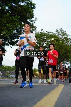 Runner Photo 4199131