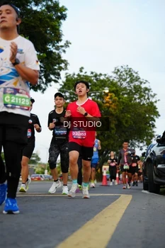 Runner Photo 4199134