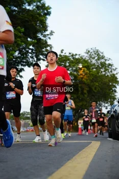 Runner Photo 4199138