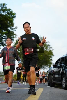 Runner Photo 4199188