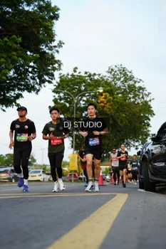 Runner Photo 4199195