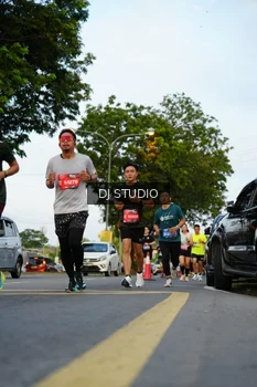 Runner Photo 4199235