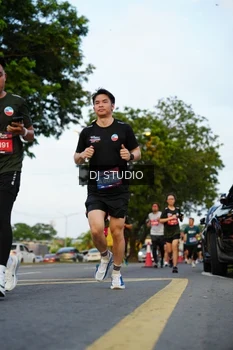 Runner Photo 4199238