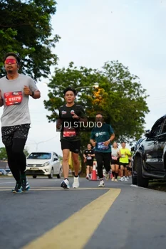 Runner Photo 4199244