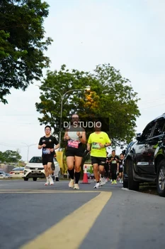 Runner Photo 4199265