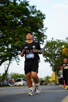 Runner Photo 4199304