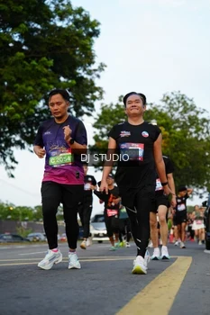 Runner Photo 4199353