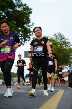 Runner Photo 4199355