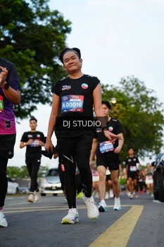 Runner Photo 4199356