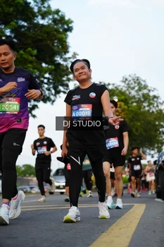 Runner Photo 4199357