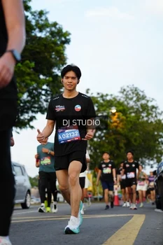 Runner Photo 4199369