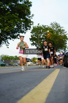 Runner Photo 4199374