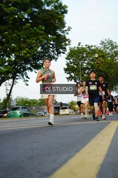 Runner Photo 4199378
