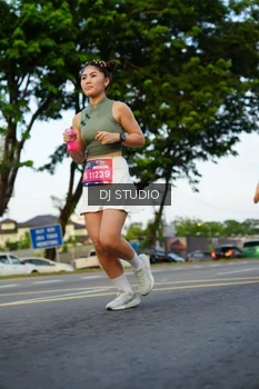 Runner Photo 4199388