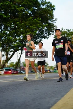 Runner Photo 4199396