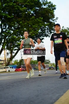 Runner Photo 4199400
