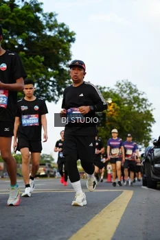 Runner Photo 4199409