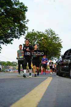 Runner Photo 4199457