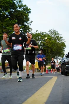 Runner Photo 4199468