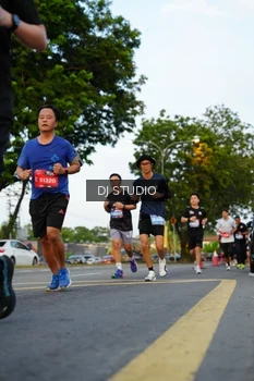 Runner Photo 4199484