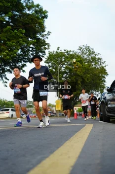 Runner Photo 4199487