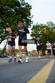 Runner Photo 4199490