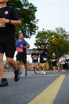 Runner Photo 4199494
