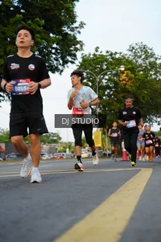 Runner Photo 4199508