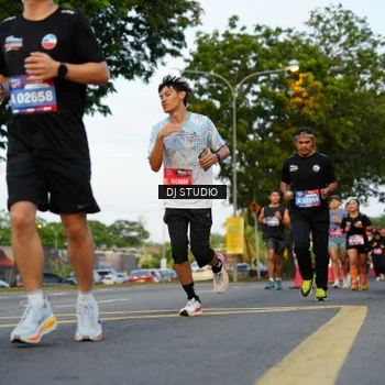 Runner Photo 4199509