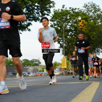 Runner Photo 4199521